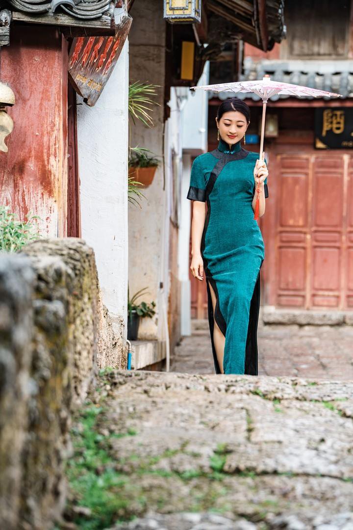 Cheongsam, A Salute to World Heritage