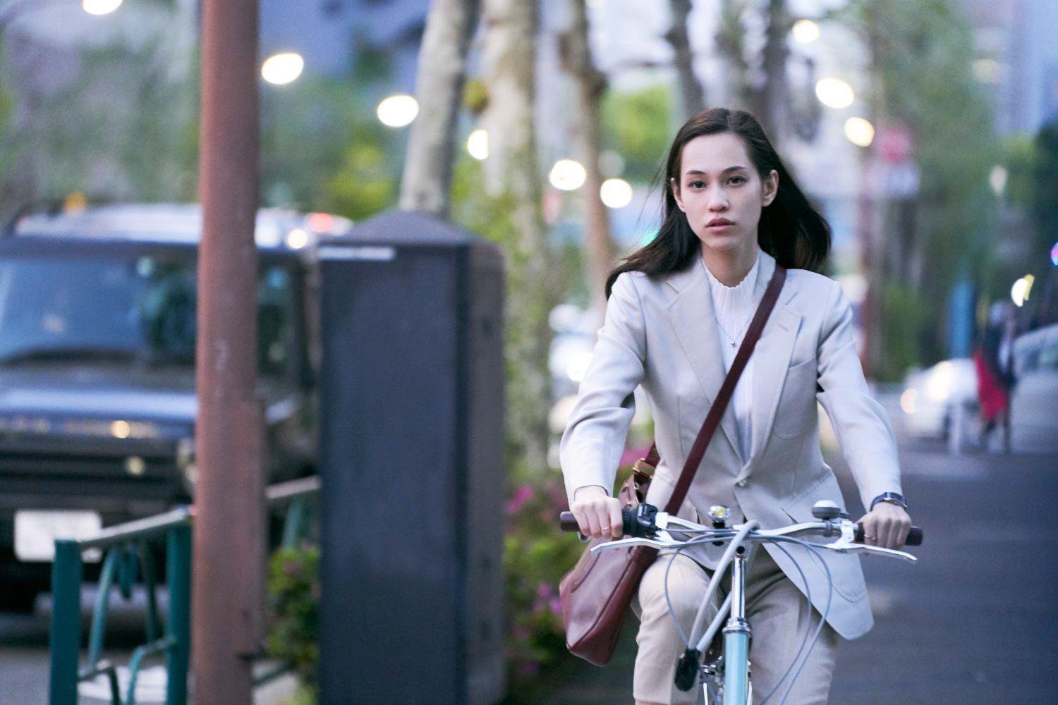 Miki (Kiko Mizuhara)