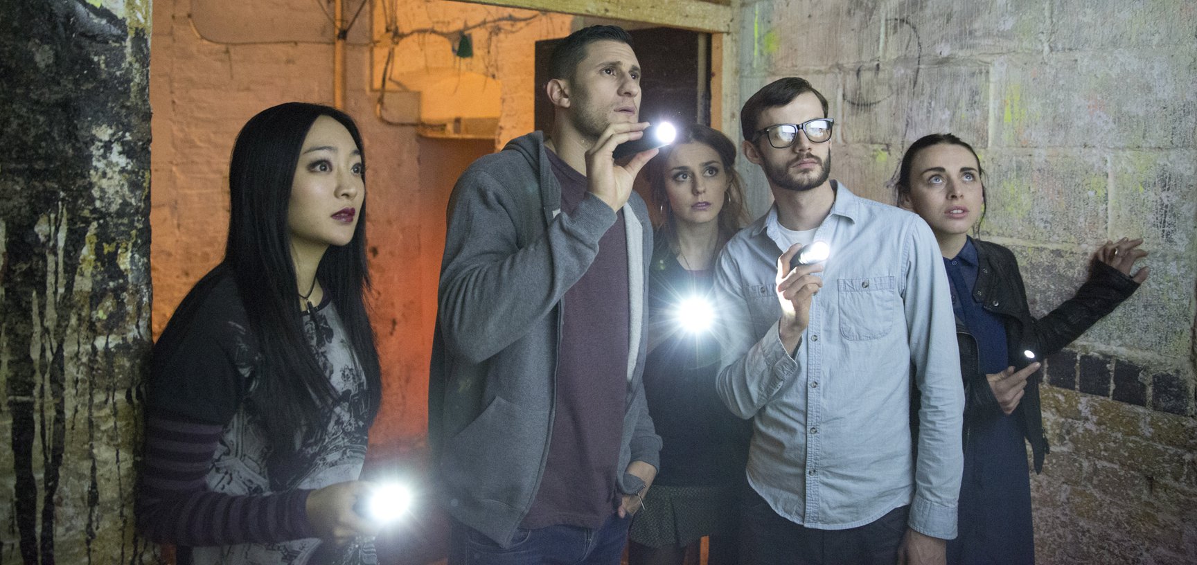 PictureRazors - Actors Kunjue Li, Josh Myers, Georgia Maguire, Ian Weichardt and Kelby Keenan explore the mysterious Victorian building at the center of Razors (C) Magic Mask Pictures Limited 2014.  4