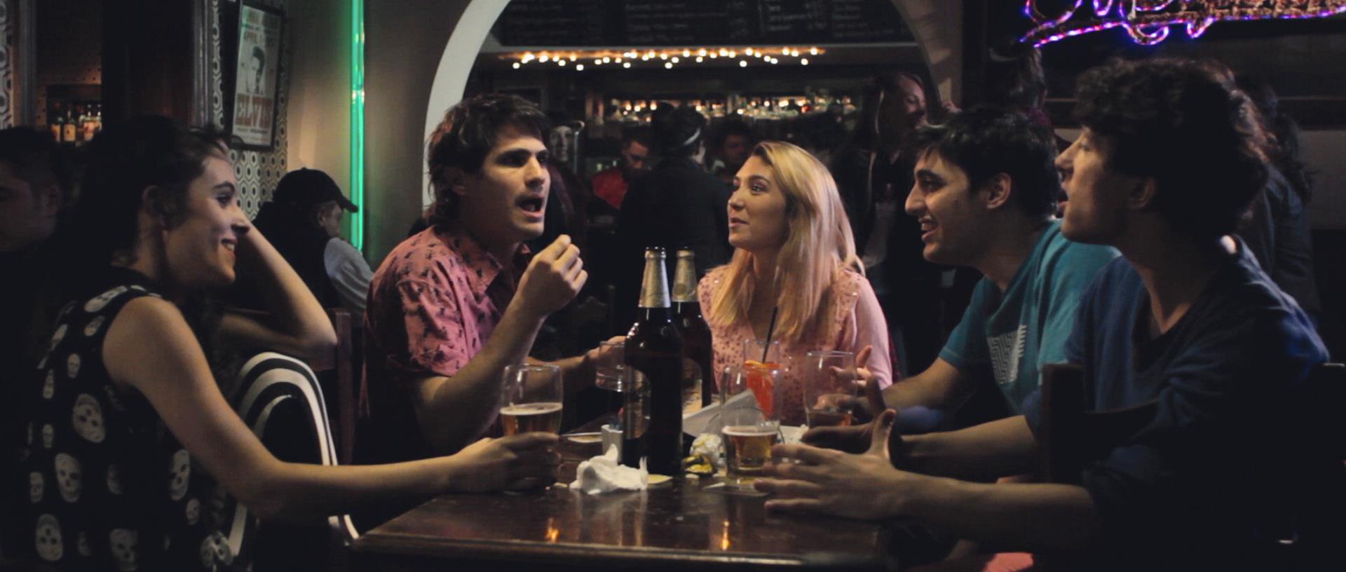 Amigos en el bar